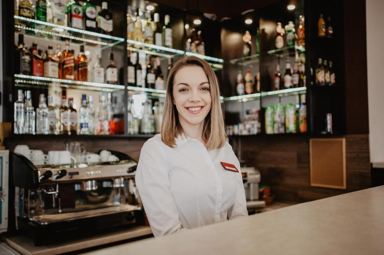 Hotel Zacisze Bratkowice Dış mekan fotoğraf