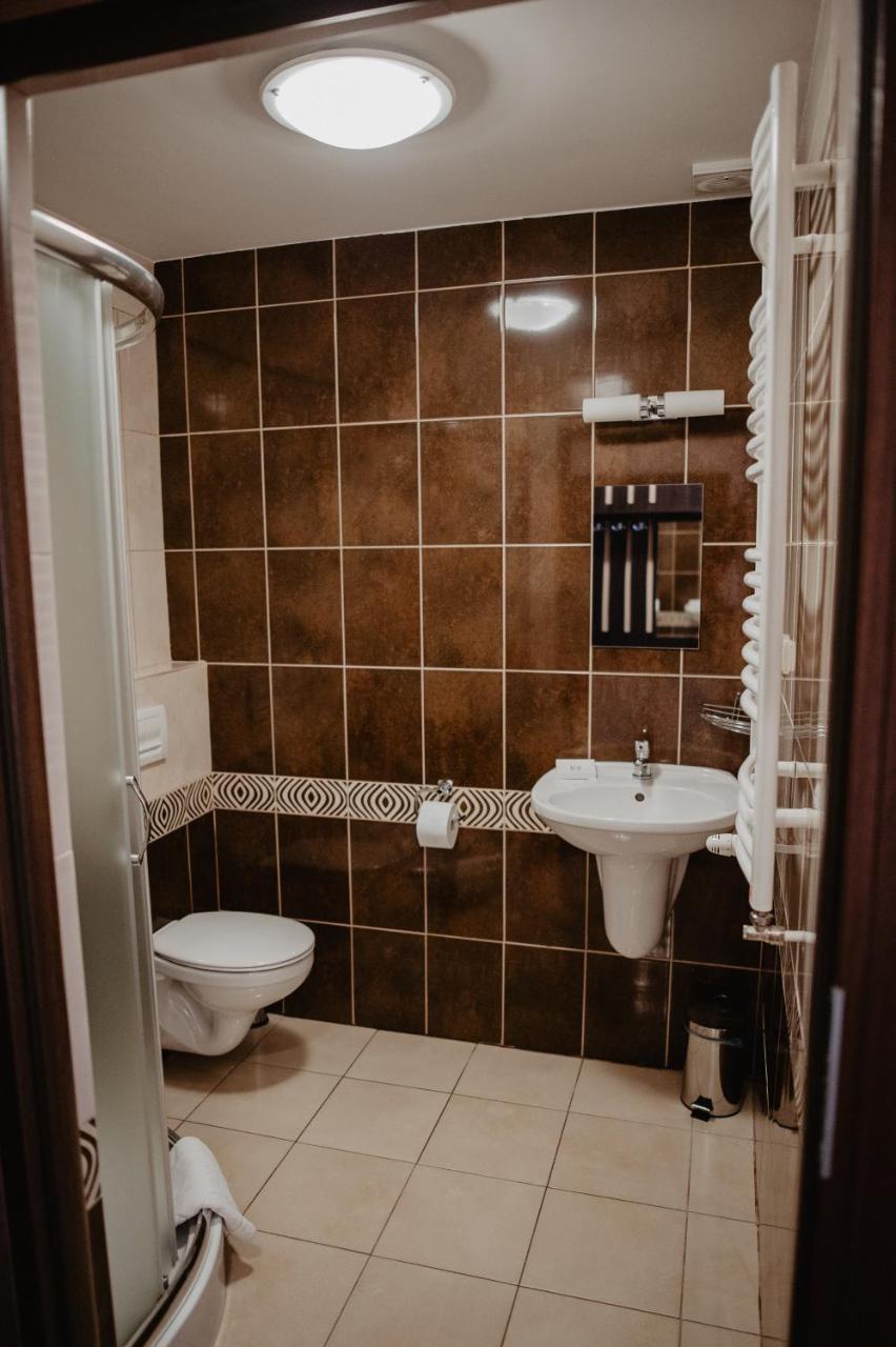 Hotel Zacisze Bratkowice Dış mekan fotoğraf